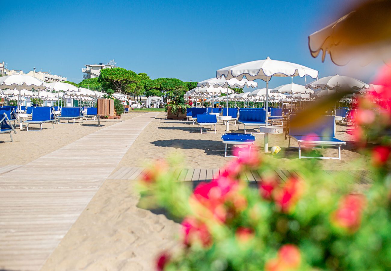 Tavola da disegno 20